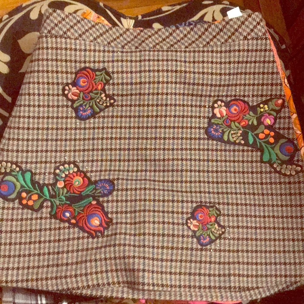 Wool skirt  floral patches